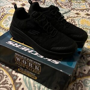 🔥SKETCHERS DLUX WALKER MEMORY FOAM NON SLIP SNEAKERS